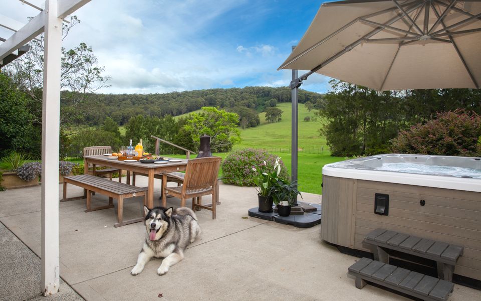 The Byres – Quaint Country Cottage with EV Charger