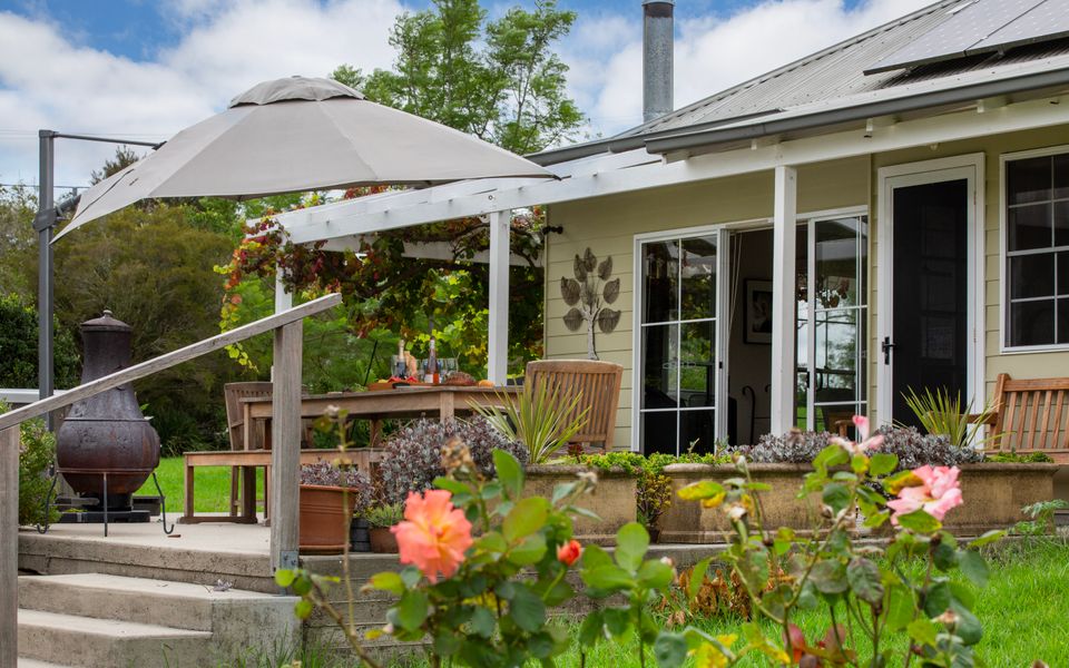 The Byres – Quaint Country Cottage with EV Charger