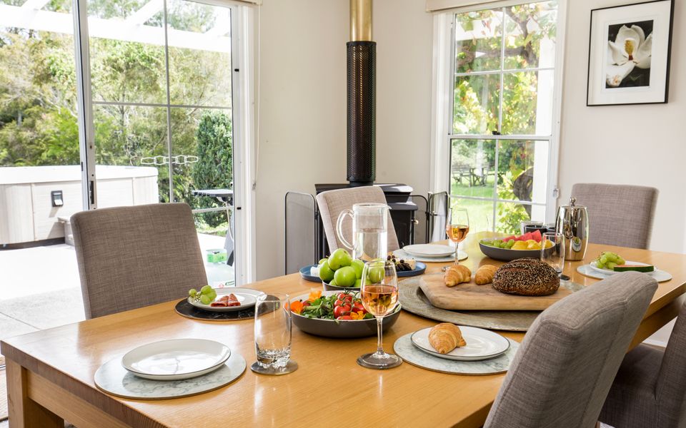 The Byres – Quaint Country Cottage with EV Charger