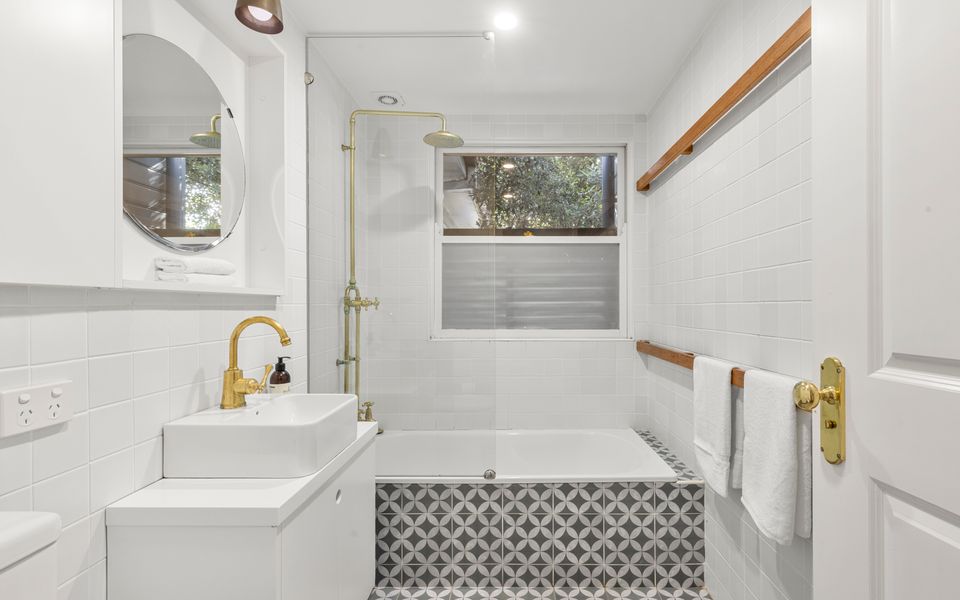 Brae View House – By Latitude South Coast