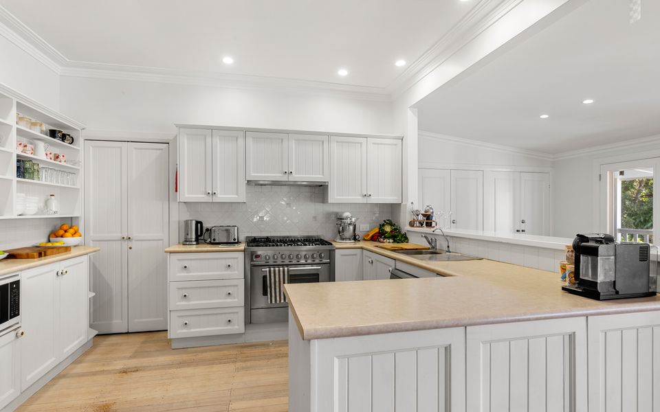 Brae View House – By Latitude South Coast