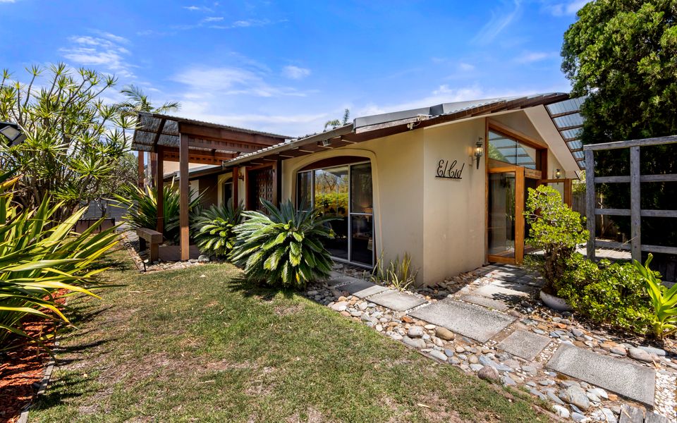 El Cid – By Latitude South Coast