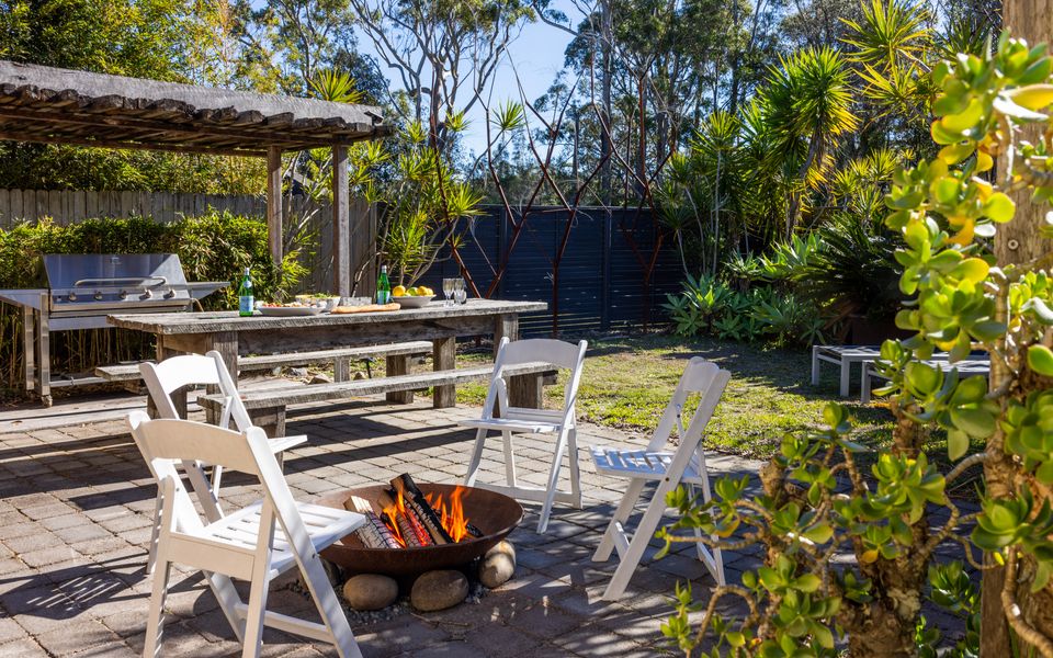 Pet Friendly yard - 1 pet