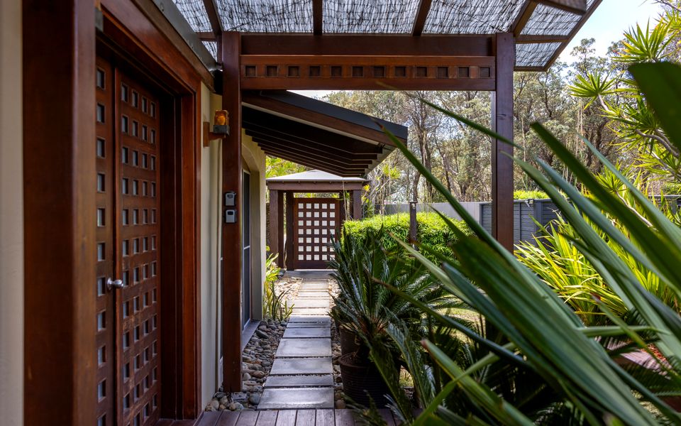 El Cid – By Latitude South Coast