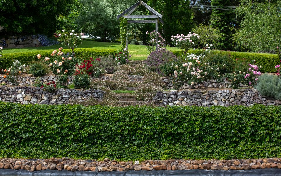 Mulgrave House – By Latitude South Coast