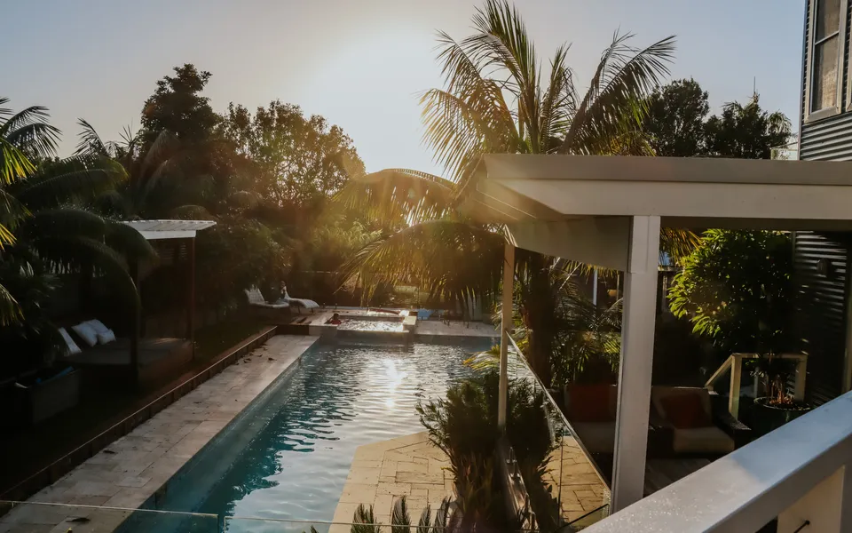 Blue Lagoon – Jervis Bay home with heated pool & hot tub