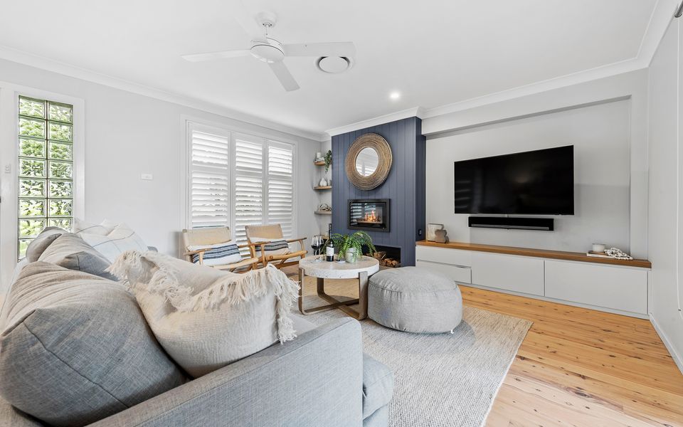 Latitude south coast - TV lounge room of jervis bay accommodation