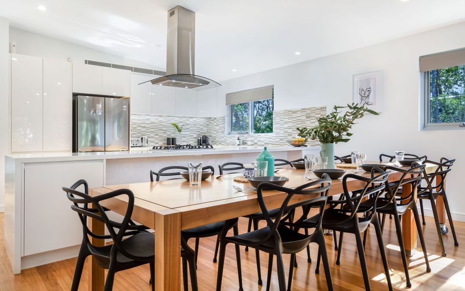 Dining room and kitchen of holiday accomodation in huskisson