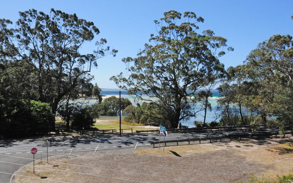 Latitude south coast - huskisson accommodation ocean views from balcony