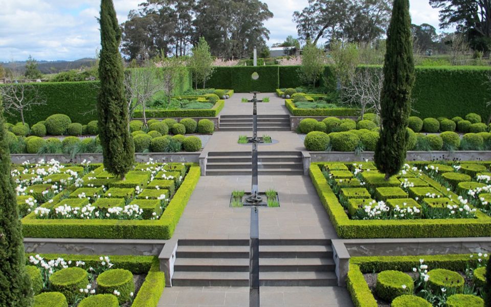 Paul Bangay The Farmhouse