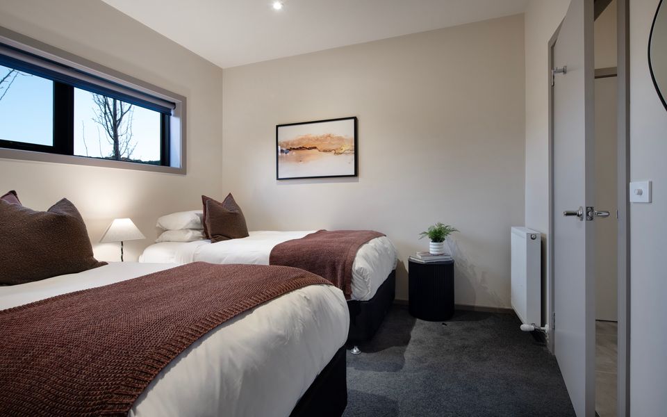 Retreat Lake Daylesford