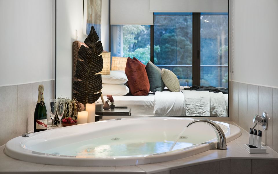 Lake Daylesford Lodge 5