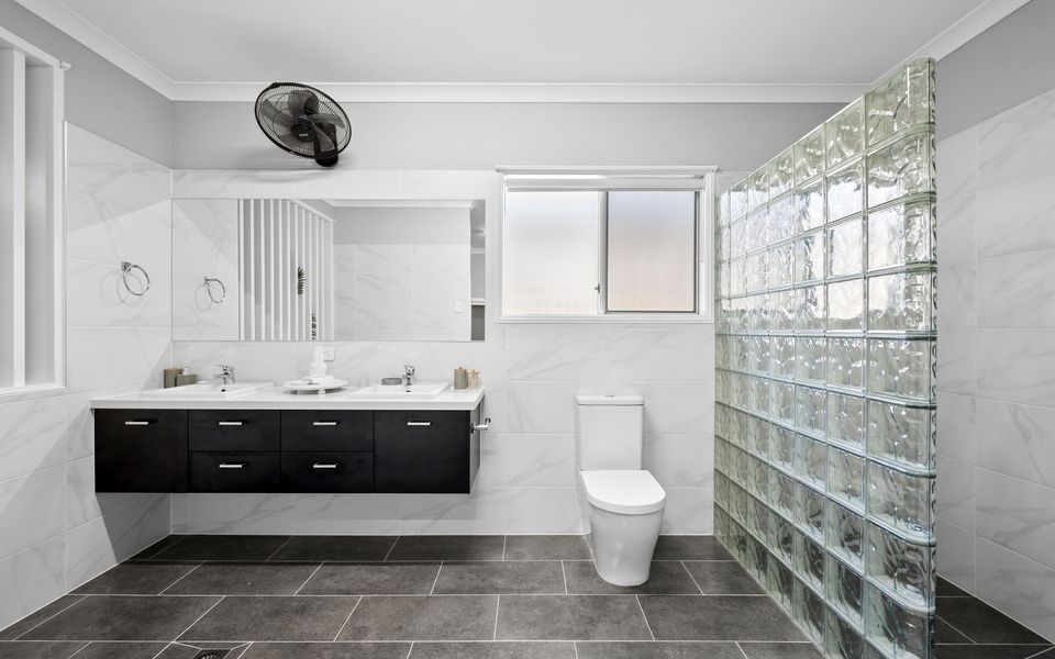 Sunset House at Pelican Waters