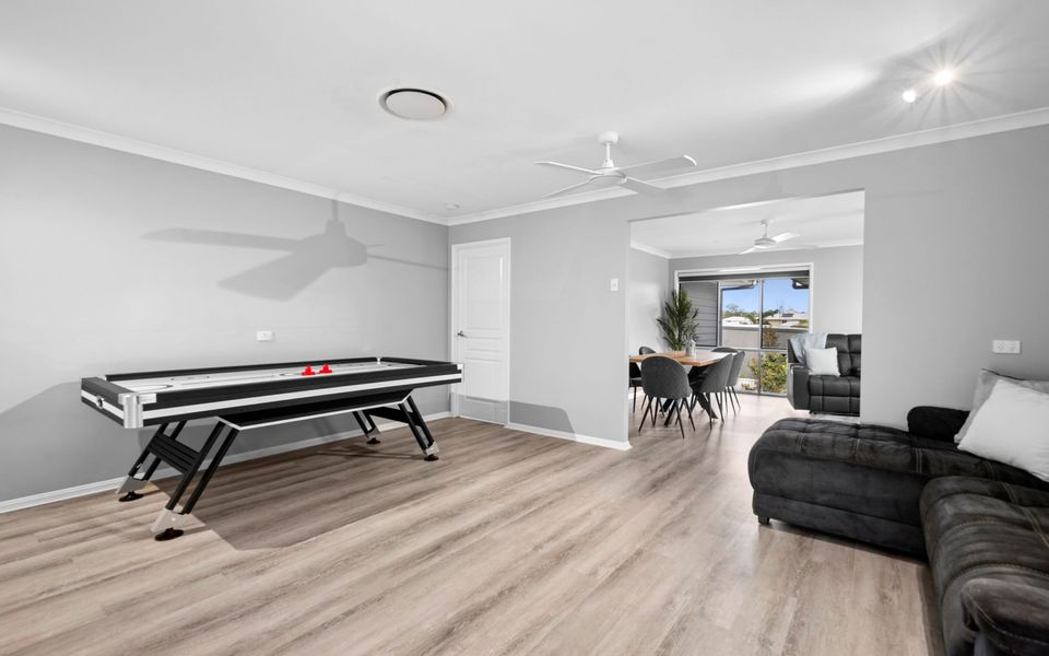 Sunset House at Pelican Waters