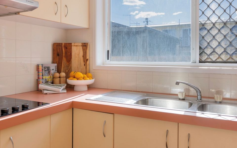 CLIPPERS 1 | Pet Friendly