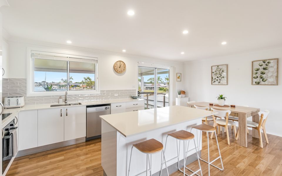 SUNSET WATERS | Waterfront with Pool