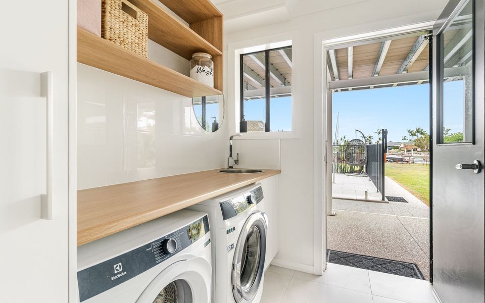 SUNSET WATERS | Waterfront with Pool