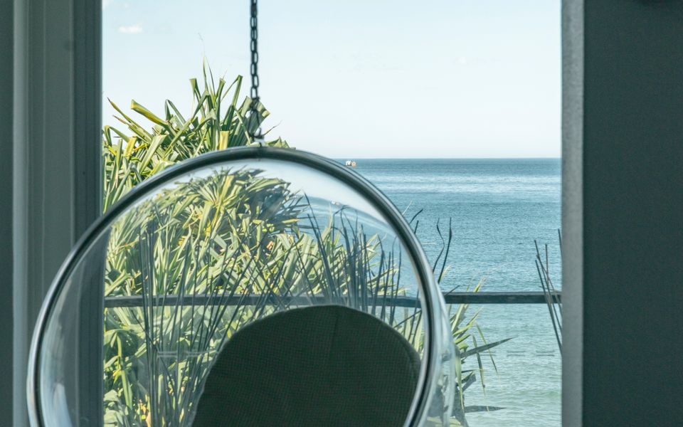 ON THE ROCKS | – Yamba’s Ultimate Absolute Beachdirft Residence