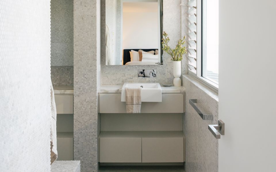 ON THE ROCKS | – Yamba’s Ultimate Absolute Beachdirft Residence