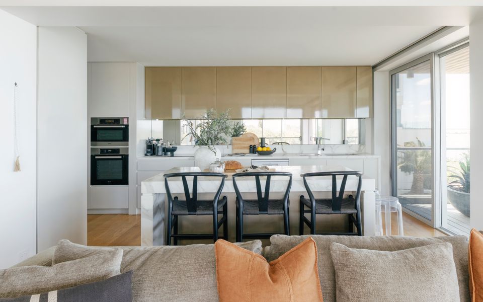 ON THE ROCKS | – Yamba’s Ultimate Absolute Beachdirft Residence