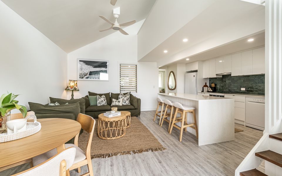 THE PALMS ANGOURIE | A Tranquil Oasis