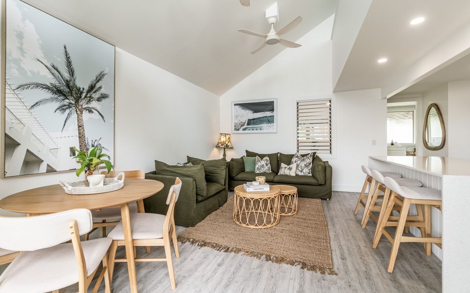 THE PALMS ANGOURIE | A Tranquil Oasis