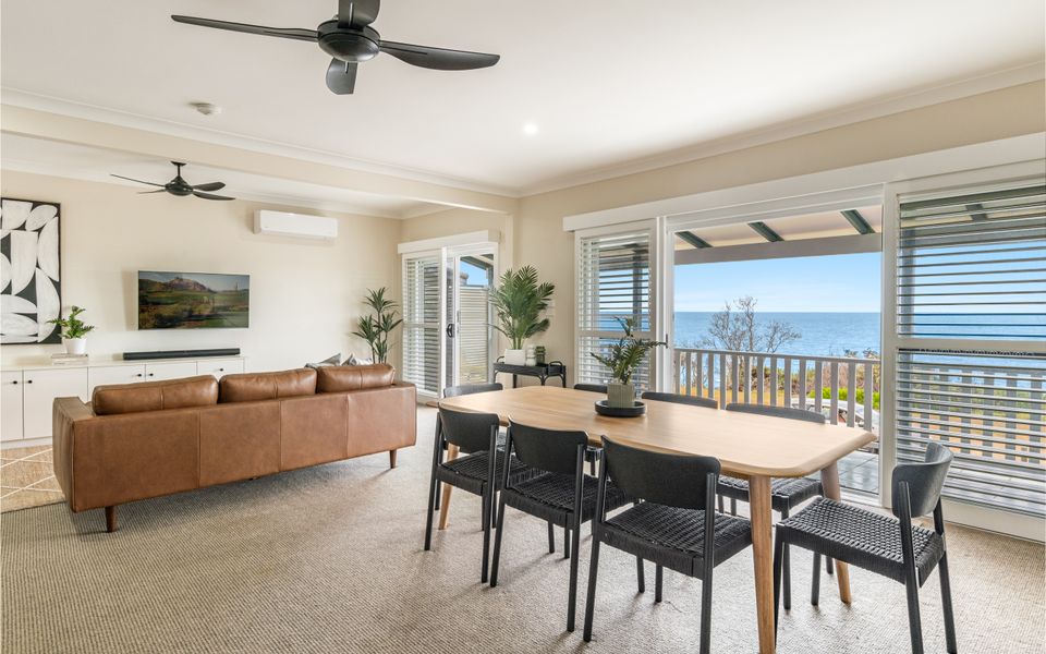 COMO | Views Over Convent Beach