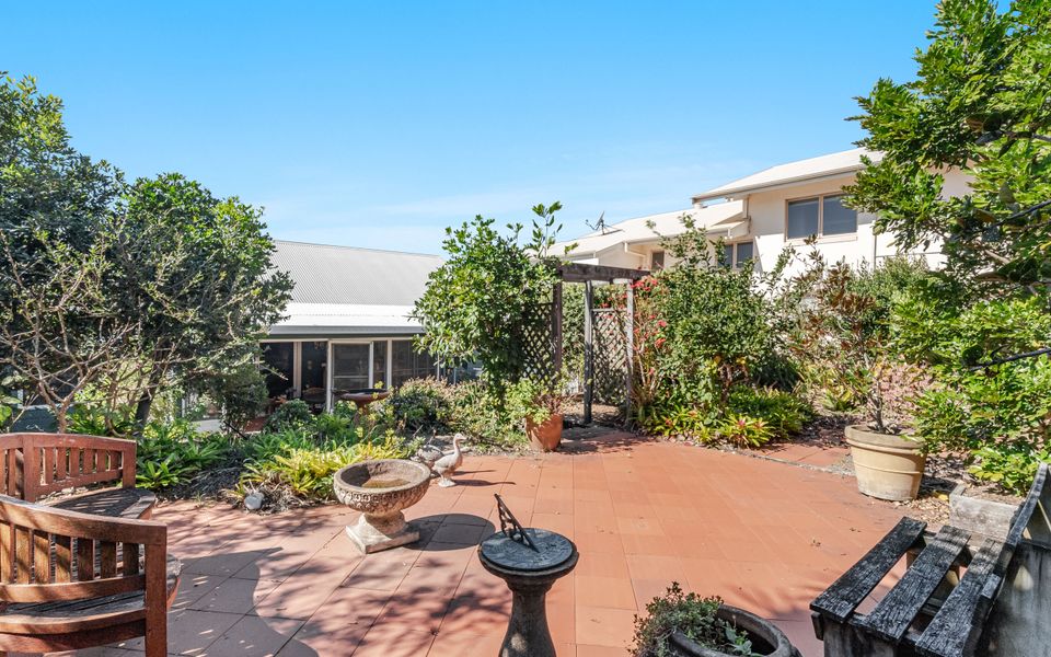 COMO | Views Over Convent Beach