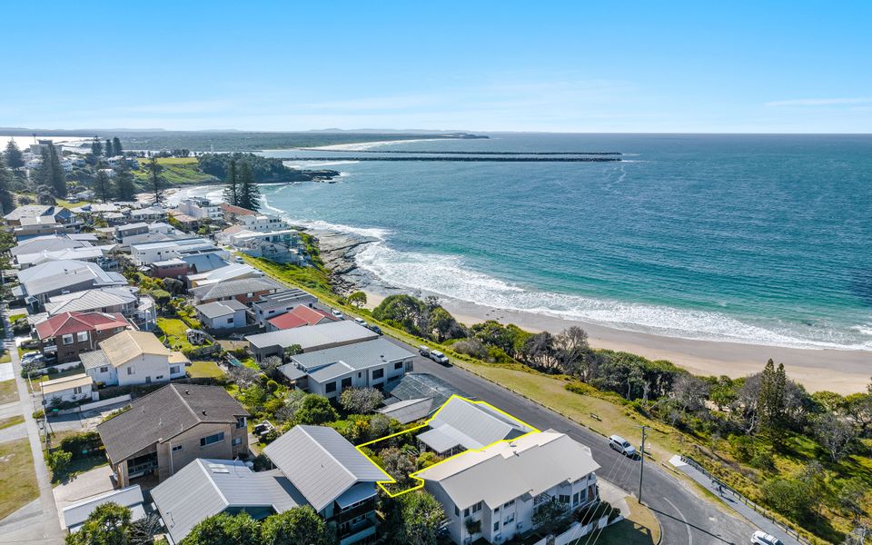 COMO | Views Over Convent Beach