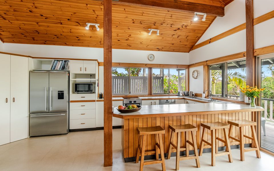 SPOOKYS 6 Angourie | Private Tree Top Oasis