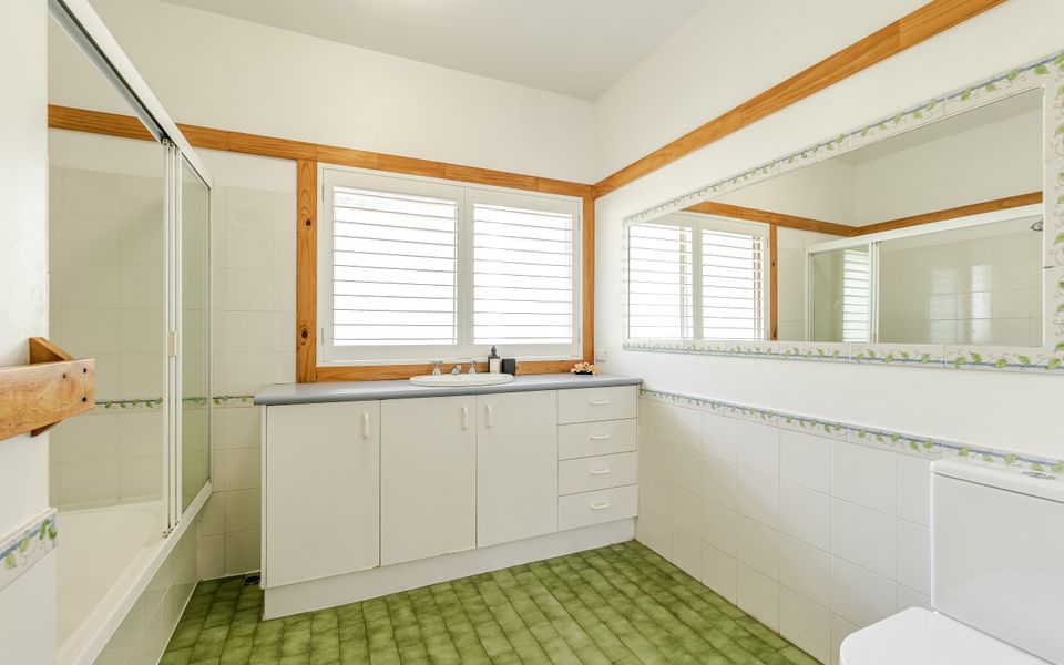 SPOOKYS 6 Angourie | Private Tree Top Oasis