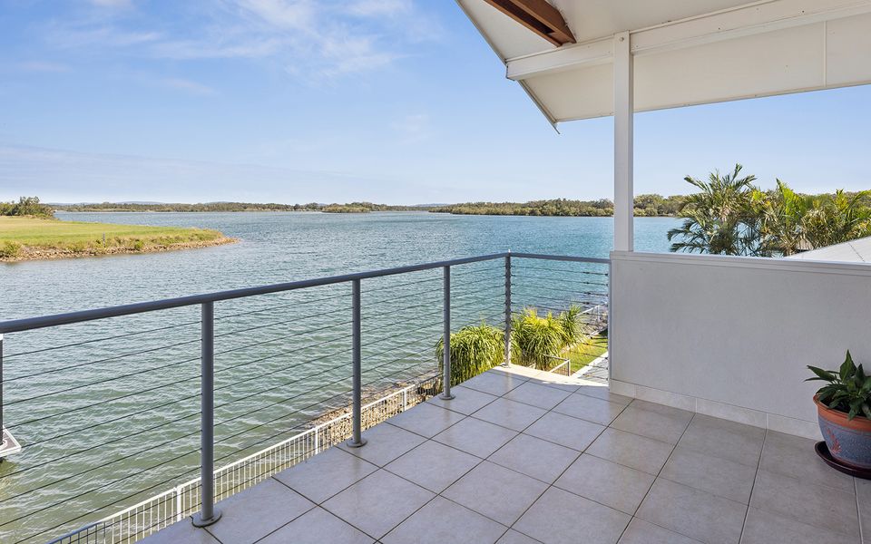 JEFFERY RIVER RETREAT – Best Sunsets in Yamba | Holiday Yamba