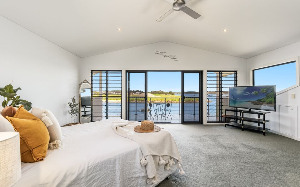 JEFFERY RIVER RETREAT | Best Sunsets in Yamba