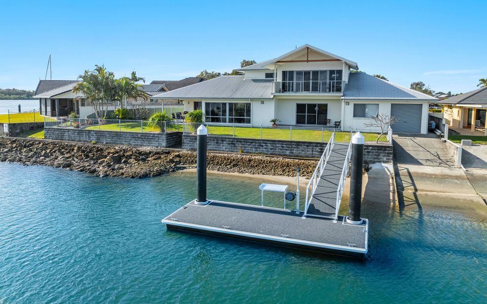 JEFFERY RIVER RETREAT | Best Sunsets in Yamba