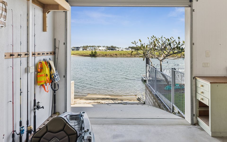 JEFFERY RIVER RETREAT – Best Sunsets in Yamba | Holiday Yamba
