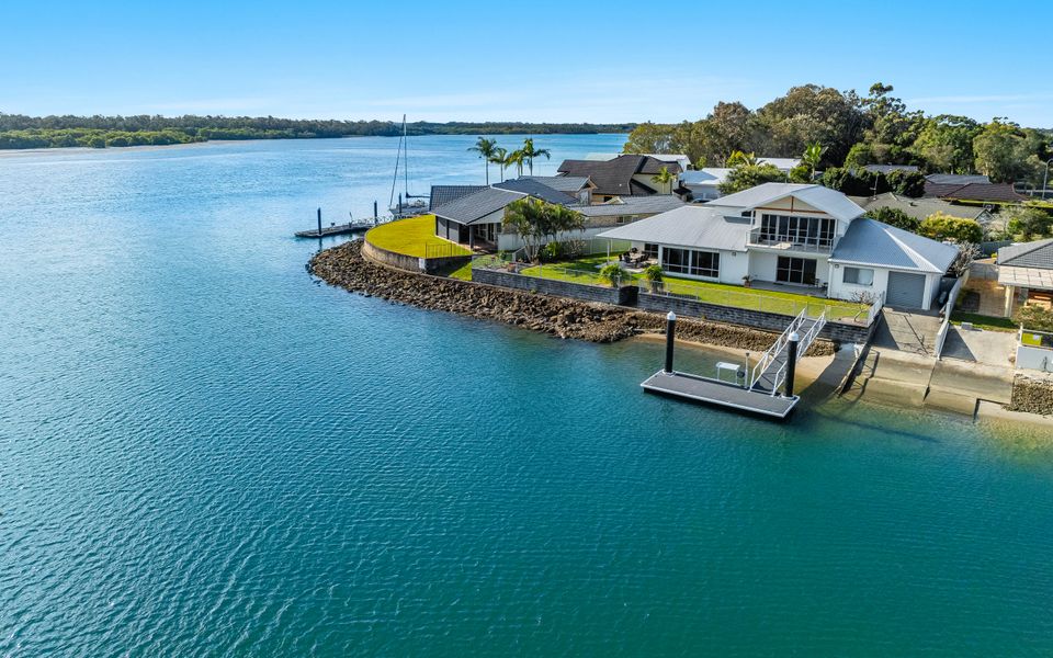 JEFFERY RIVER RETREAT | Best Sunsets in Yamba