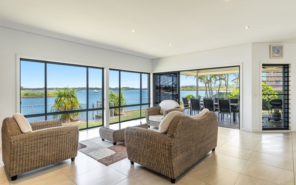 JEFFERY RIVER RETREAT | Best Sunsets in Yamba