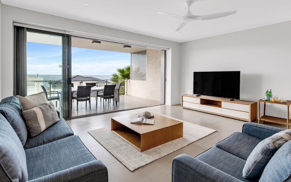 WHITE SAILS 1 | Overlooking Convent Beach