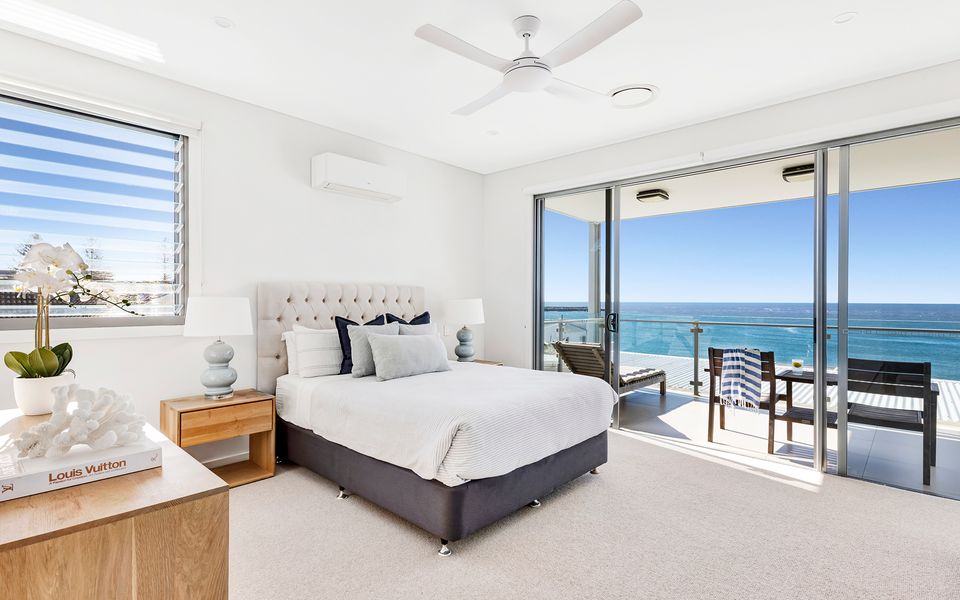 WHITE SAILS 3 | Views over Convent Beach