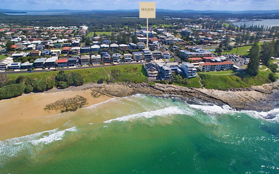 WHITE SAILS 3 | Views over Convent Beach