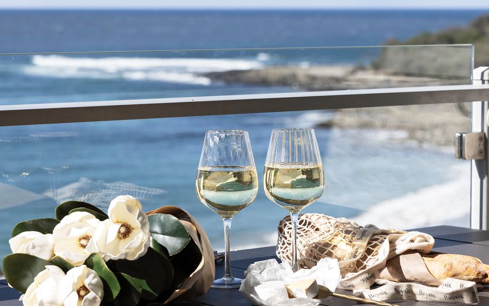 WHITE SAILS 3 | Views over Convent Beach