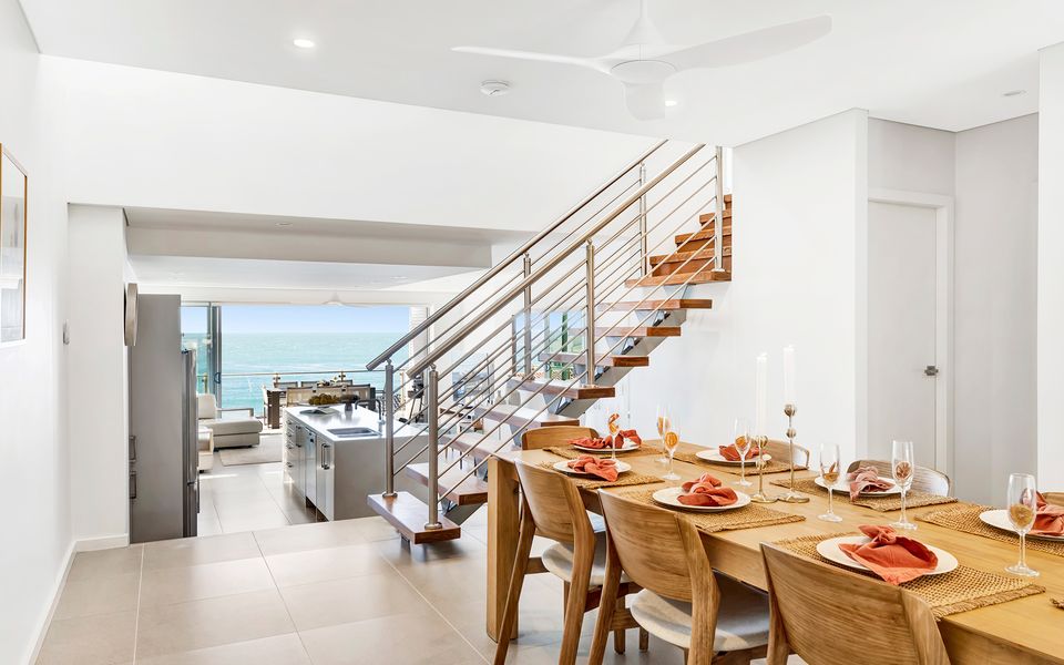 WHITE SAILS 3 | Views over Convent Beach