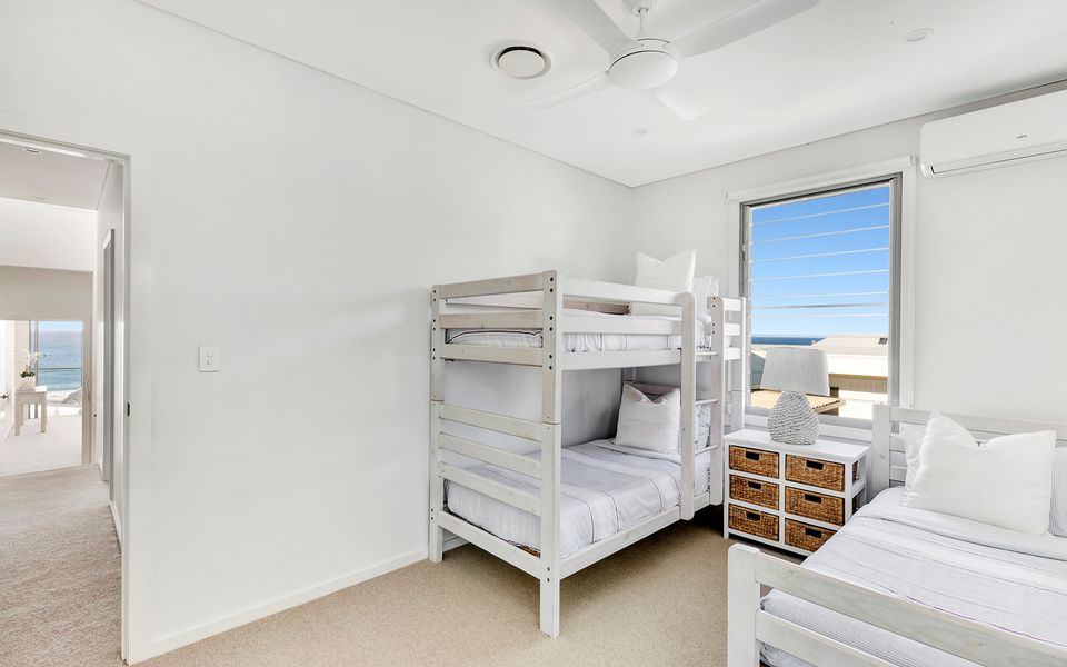 WHITE SAILS 4 | Amazing views over Convent