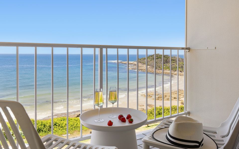 BOOROLONG 1 – Ocean Views – Holiday Yamba