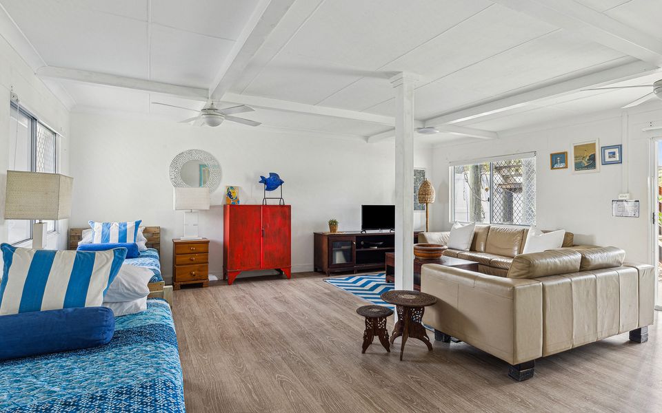 BEACHDRIFT | Classic Beach House