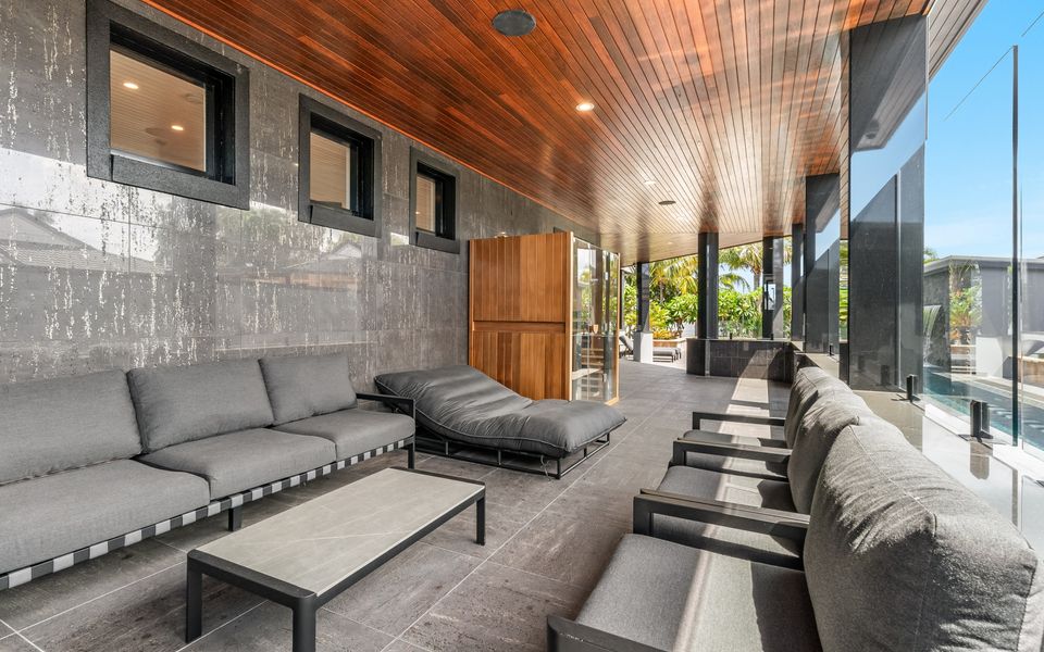 JASMINE COVE | Exclusive Waterfront Estate