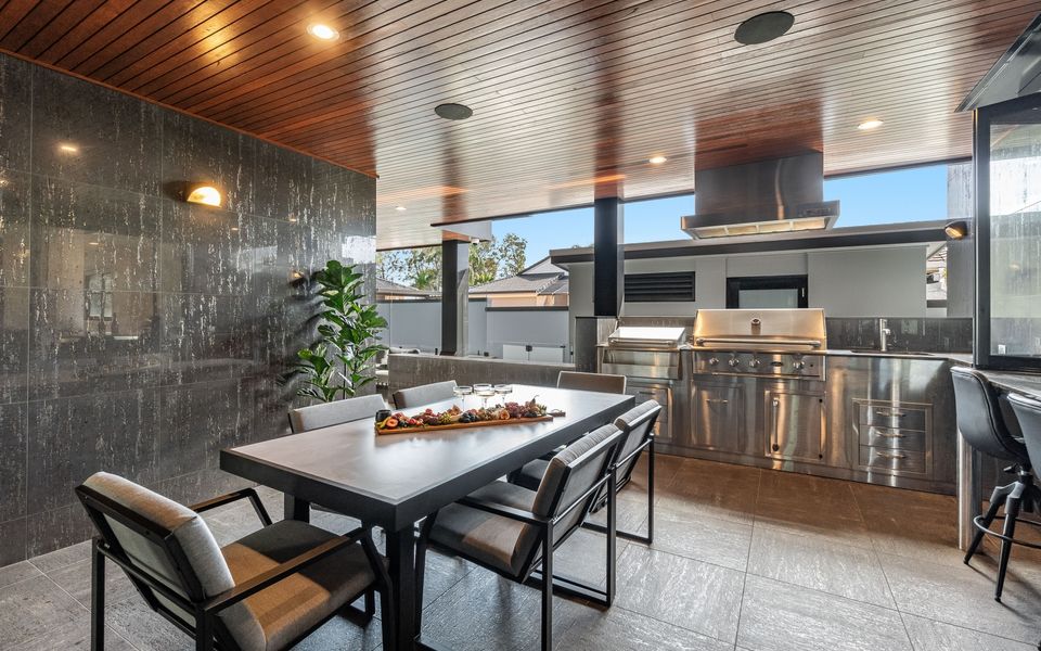 JASMINE COVE | Exclusive Waterfront Estate