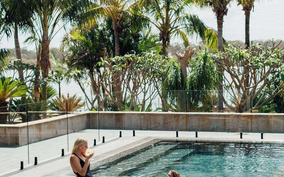 JASMINE COVE | Exclusive Waterfront Estate