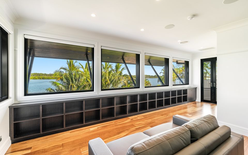 JASMINE COVE | Exclusive Waterfront Estate