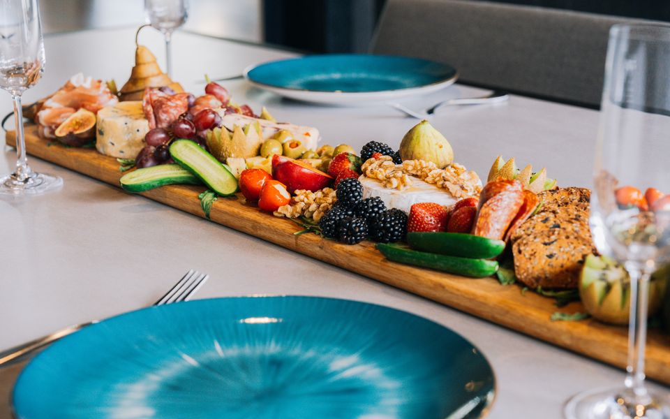 JASMINE COVE | Exclusive Waterfront Estate